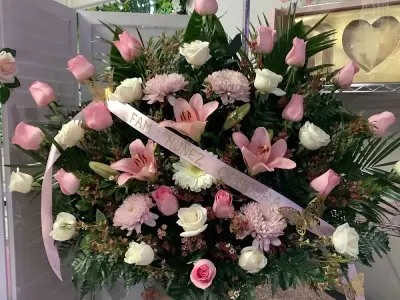 Angie's Flowers Arrangements business photo