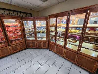 Chela's Bakery, business photo 3