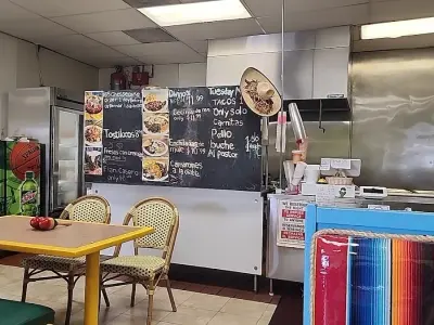 Divino's Bakery & Restaurant, business photo 4