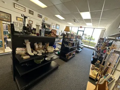 Duncans Treasures, business photo 3