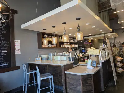 The Cupcake & Espresso Bar, business photo 4