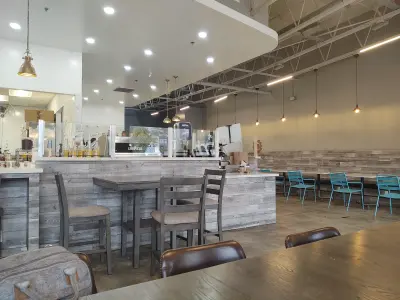 The Cupcake & Espresso Bar, business photo 4