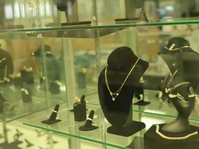 Valley Jewelry & Loan, business photo 2